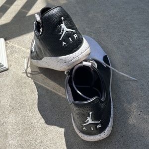 Air Jordan’s M 9.5